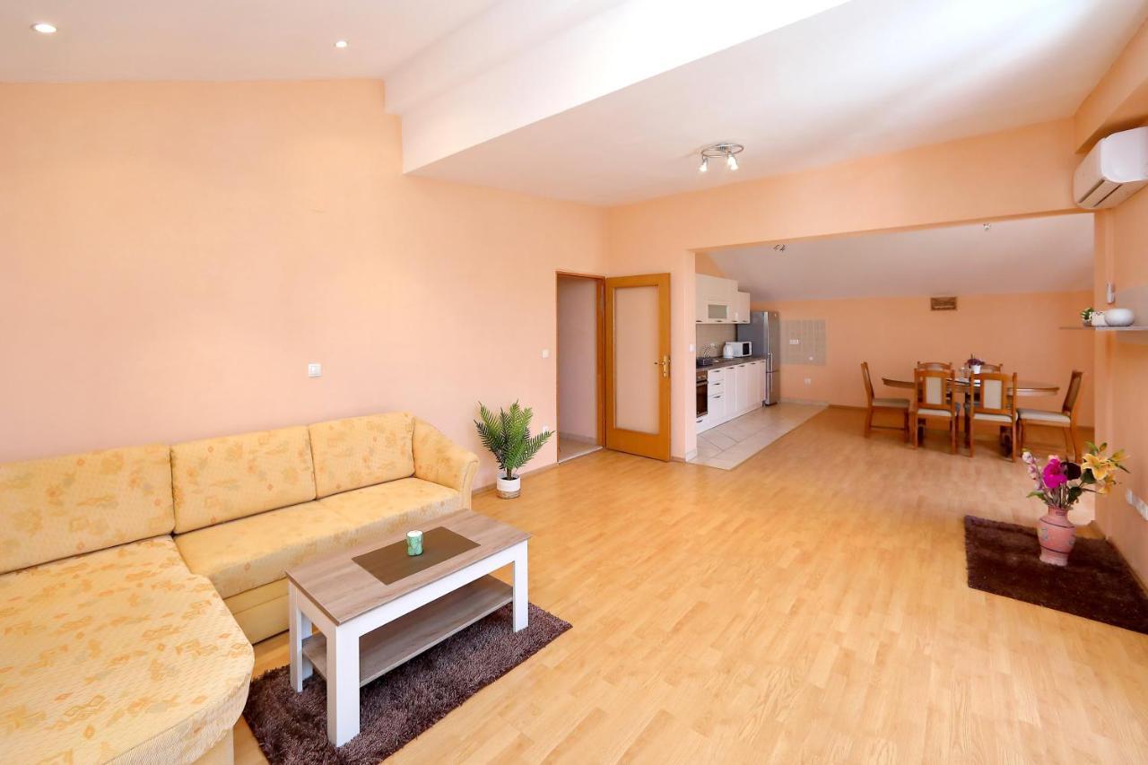 Apartmani Jagoda Bibinje Exteriör bild